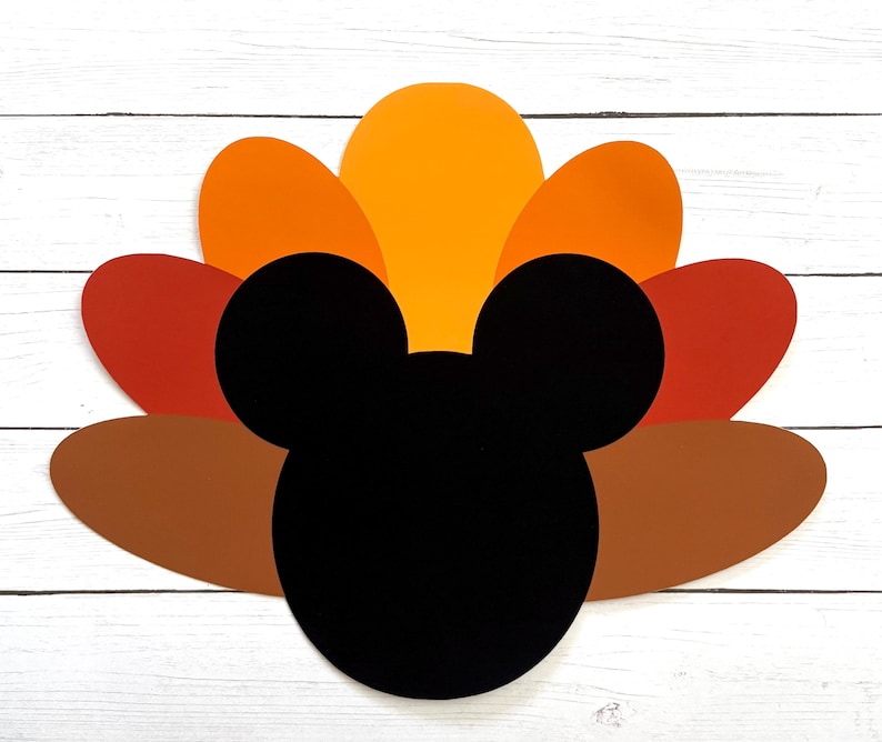 6 Disney Thanksgiving Decorations / Fall Decor / Disney Holiday