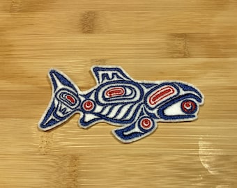 Écusson de poisson tribal autochtone brodé Taille du chapeau par Twistedstitcher2018 Situé à Abbotsford BC Canada