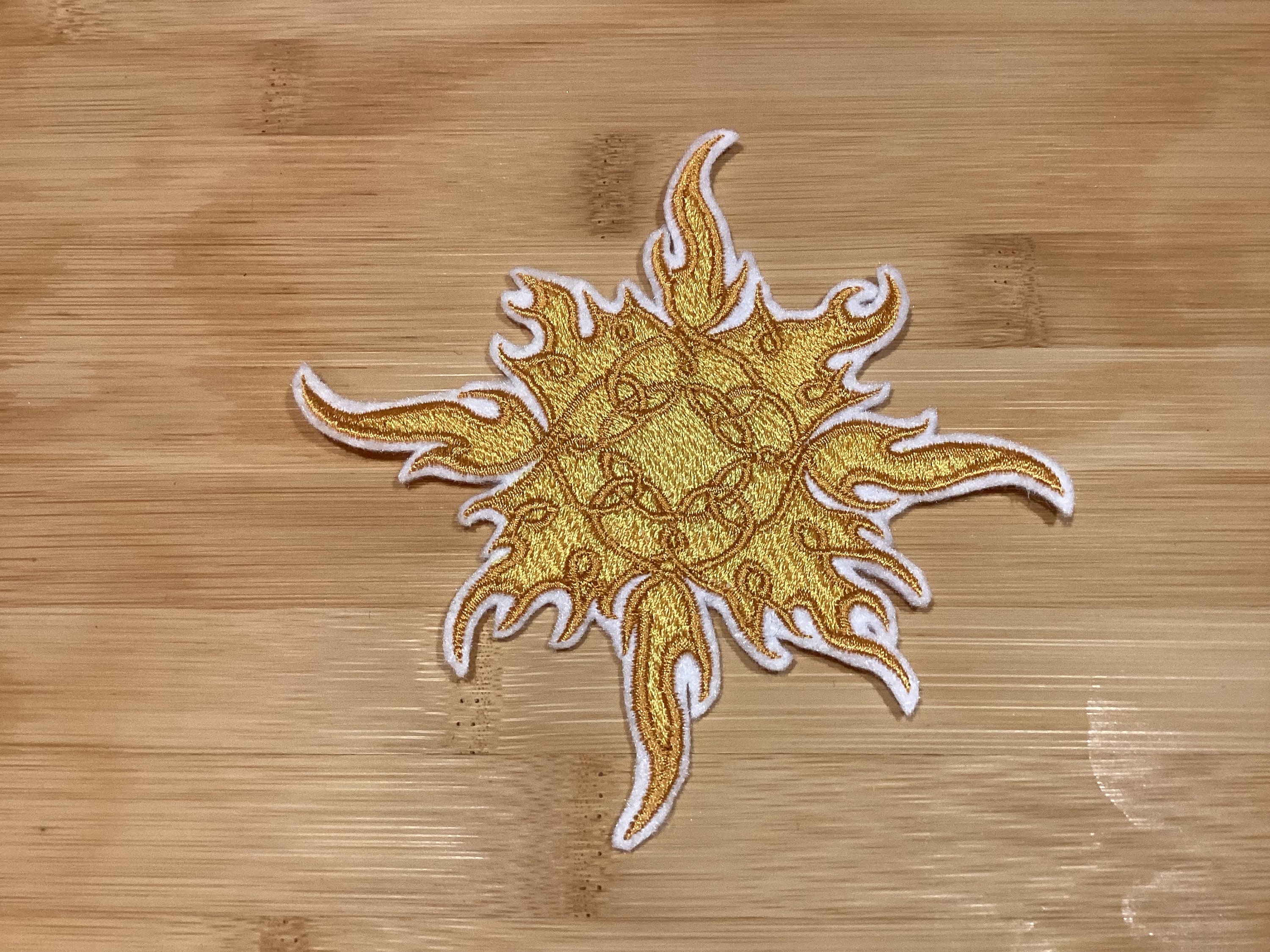 Embroidered Celtic Sun Patch Sew/Iron-On Style - Thumbnail 4