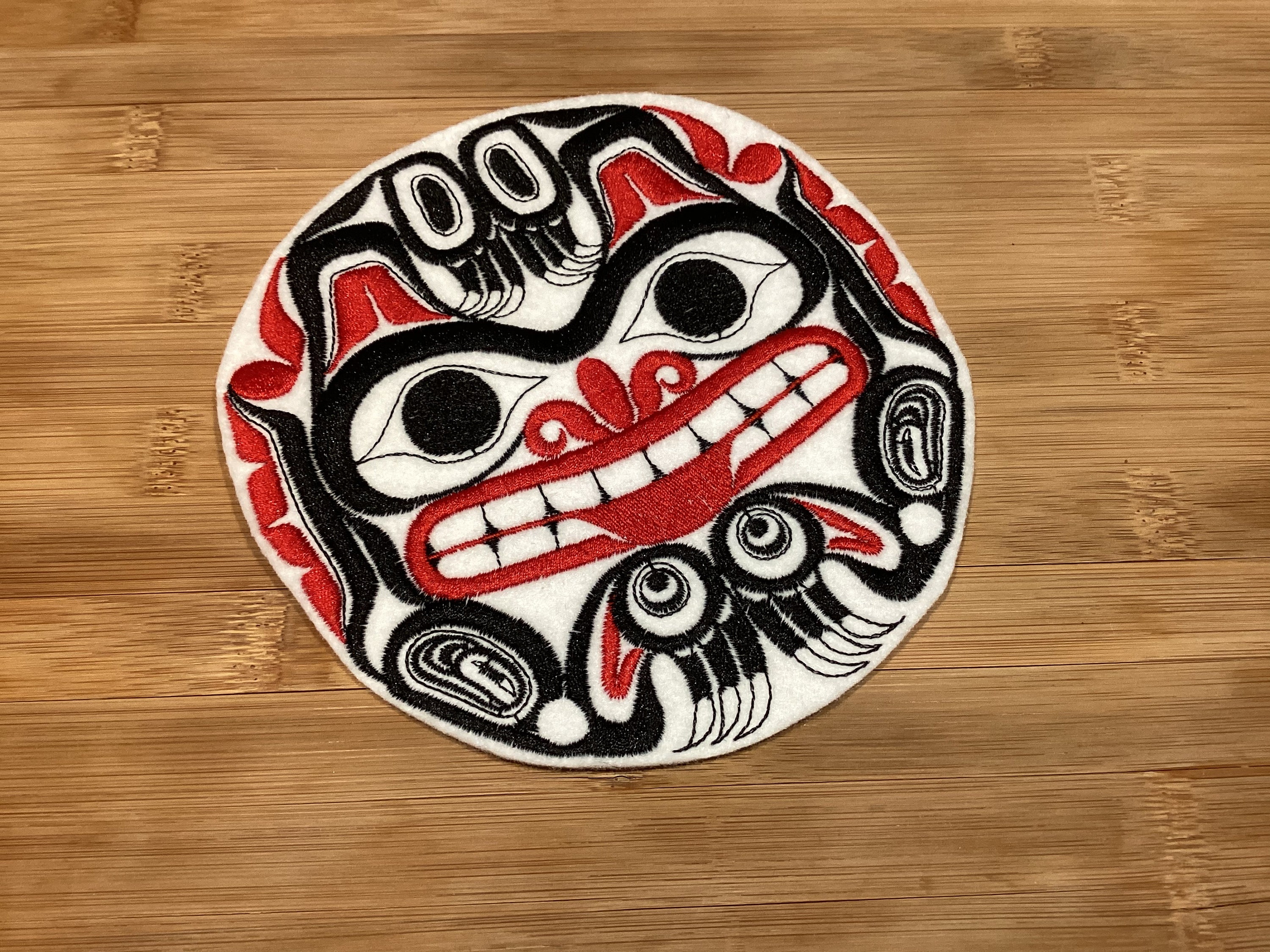 Embroidered Totem Poletribal Native Grizzly Bear Sew/iron-on Patch 3 ...