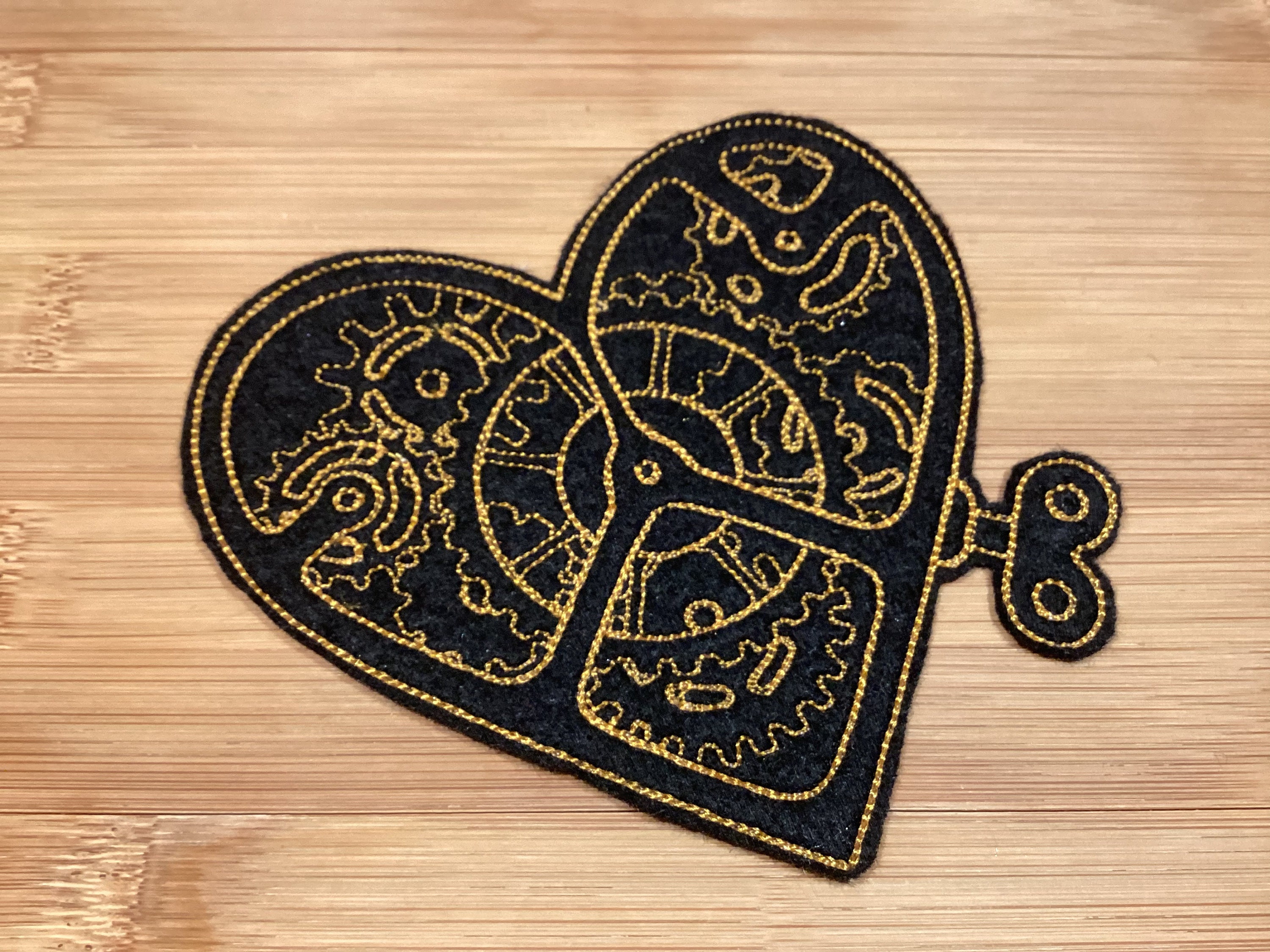 Embroidered Steampunk Mechanical Clockwork Heart Patch iron/sew-on 3 Sizes Available by Twistedstitcher 2018 Located in Abbotsford BC Canada - Thumbnail 5