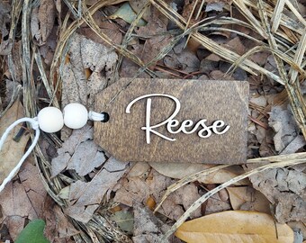 Custom Wooden Name Tag, Personalized Gift tag