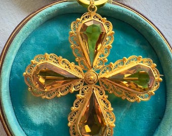 Victorian 18k Gold Citrine Brooch Pendant: Etruscan Revival Cannetille