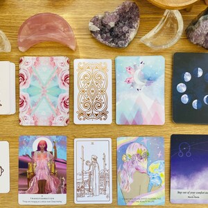 Tarot-Therapiesitzung Finden Sie Ihre Wahrheit heraus Lassen Sie sich vom Universum helfen, Trauer, Trauma, Verwirrung und Schmerz zu heilen und zu verarbeiten. Schicken Sie uns Fragen per E-Mail Bild 2