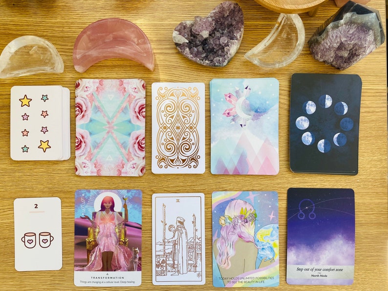 Same hour love reading Same day Tarot. Love psychic reading. Let the universe guide you. Select: 1 5 cards. Discover your true destiny image 2