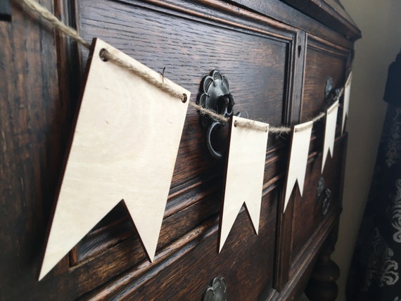 MONAMÍ - BANDEROLA Nombre en Madera Modelo Navajo, Decorar