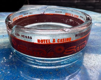 Vintage Sands Hotel & Casino Szklana popielniczka Las Vegas Nevada Retro Casino Memorabilia Smokey Glass Barware
