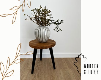 Round Oak Wooden Stool Ø35x38 cm – Handmade Plant Stand with Black Legs, Rustic Vintage Side Table, Solid Wood Flower Stand