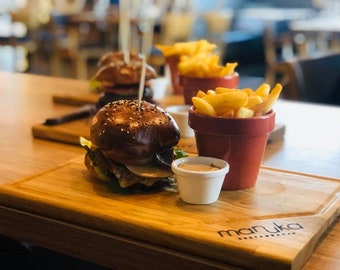 Solid oak wood chopping cutting serving board burger steak