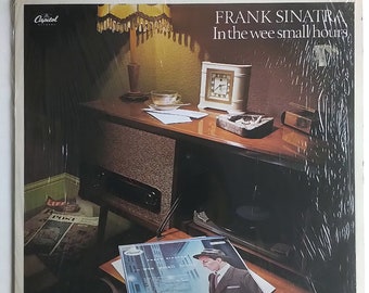 Frank Sinatra – In The Wee Small Hours / Vinyl LP/ *1984 Capitol Records *Remastered Reissue of 1955 Release / Alternate Artwork/ *LIKE-NEW*