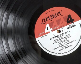 Tchaikovsky - the London Festival Orchestra, Robert Sharples
