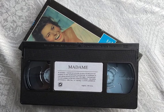 Ex.._rare** MADAME (1961) (madame Sans-gêne) - VHS / Sophia