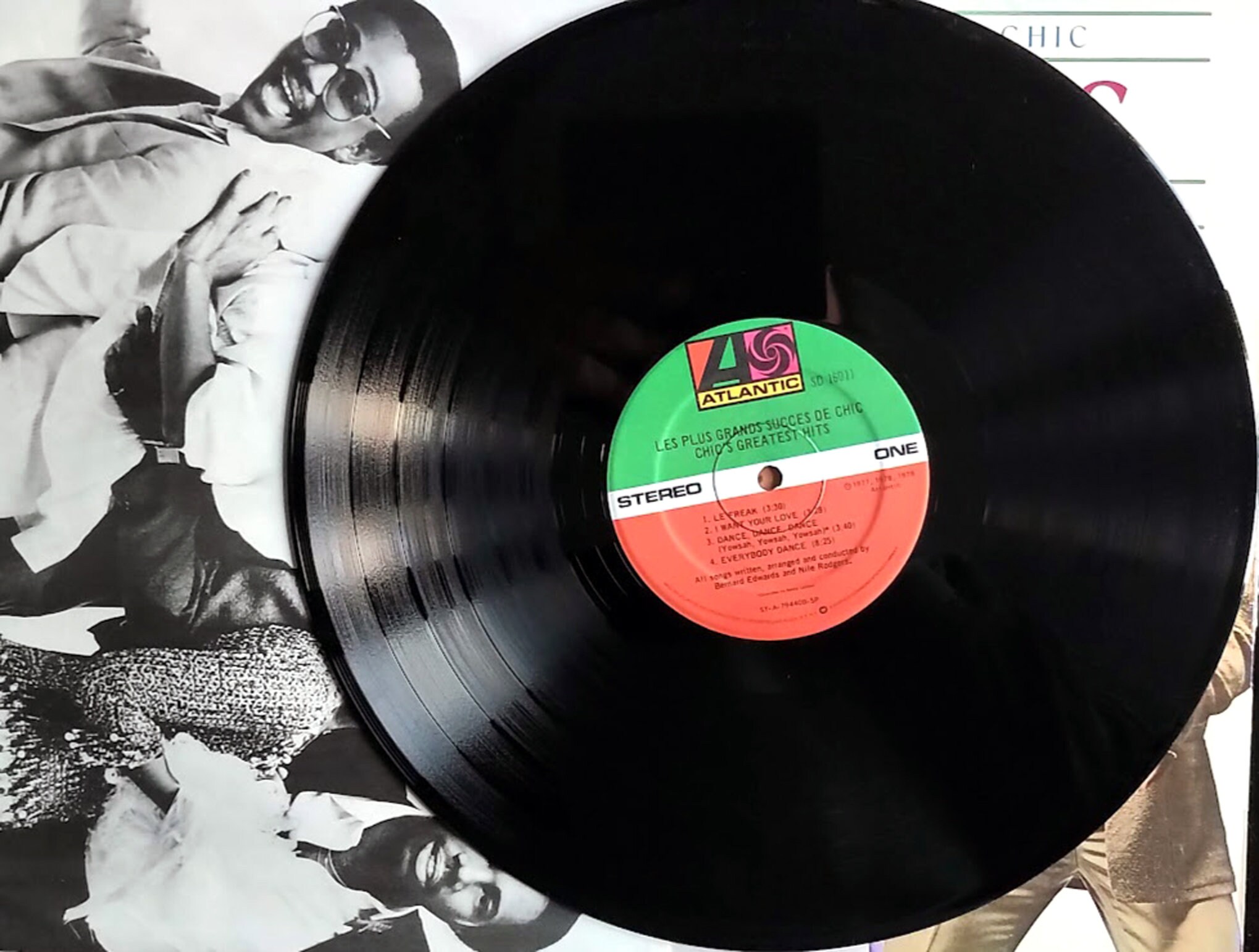 欧LP Chic Les Plus Grands Succes De Chic = Chics Greatest Hits R116011 Atlantic /00260 CHIC - Les Plus Grands Succes De Chic: Chic's Greatest