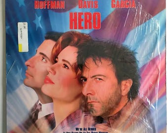 ダスティン・ホフマン＆ジーナ・デイヴィス サイン入り写真 2枚