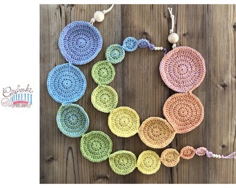 Crocheted cervix stencils in pastel rainbow colors - teaching chain for midwives - teaching aids - teaching model - birth preparation