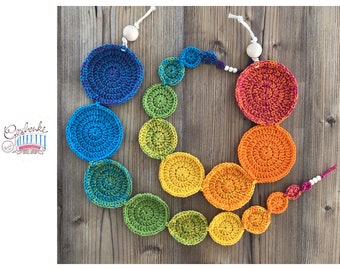 Crocheted cervix stencils in bright rainbow colors - teaching chain for midwives - teaching aids - teaching model - birth preparation