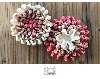 Crocheted cervix flower in natural white and pink tones - birth preparation - tools for pregnancy, midwives and doulas