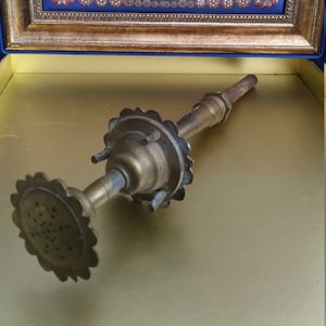 Antieke koperen waterfontein, vintage tuindecor, Bubbler-fontein, Suleymaniye-ambacht, antieke kraan