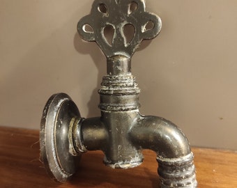 Antique Brass Water Faucet, Retro Bathroom Decor
