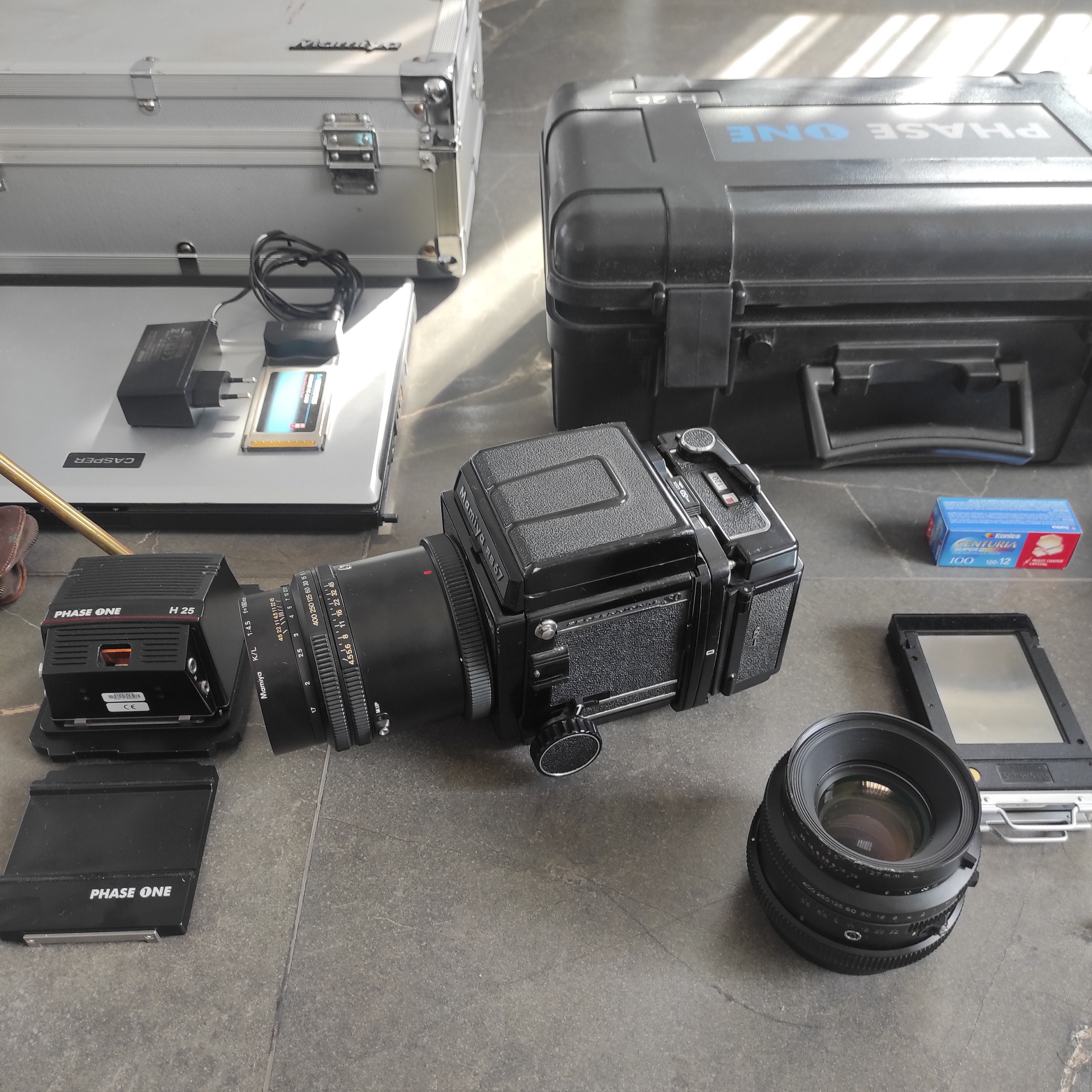 Mamiya RB67 SD Camera, Phase One Digital Back, Sekor 180 Mm F/4.5