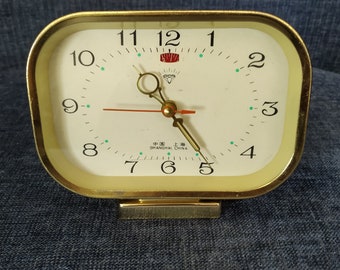 Vintage Wecker, Handaufzug, Mechanische Uhr Schweiz