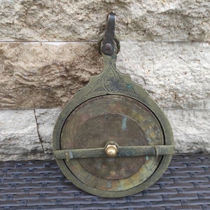 Vintage Ottomaanse astrolabium, maritieme navigatie, astrologische kalender, verzamelnavigatie, vintage GPS, dierenriem, nautisch