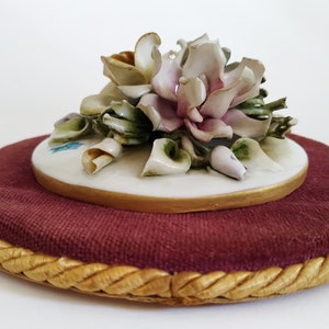 Capodimonte Porzellan, Schale der Blumen Figur, Porzellan Blumenarrangement, Wand-Dekor