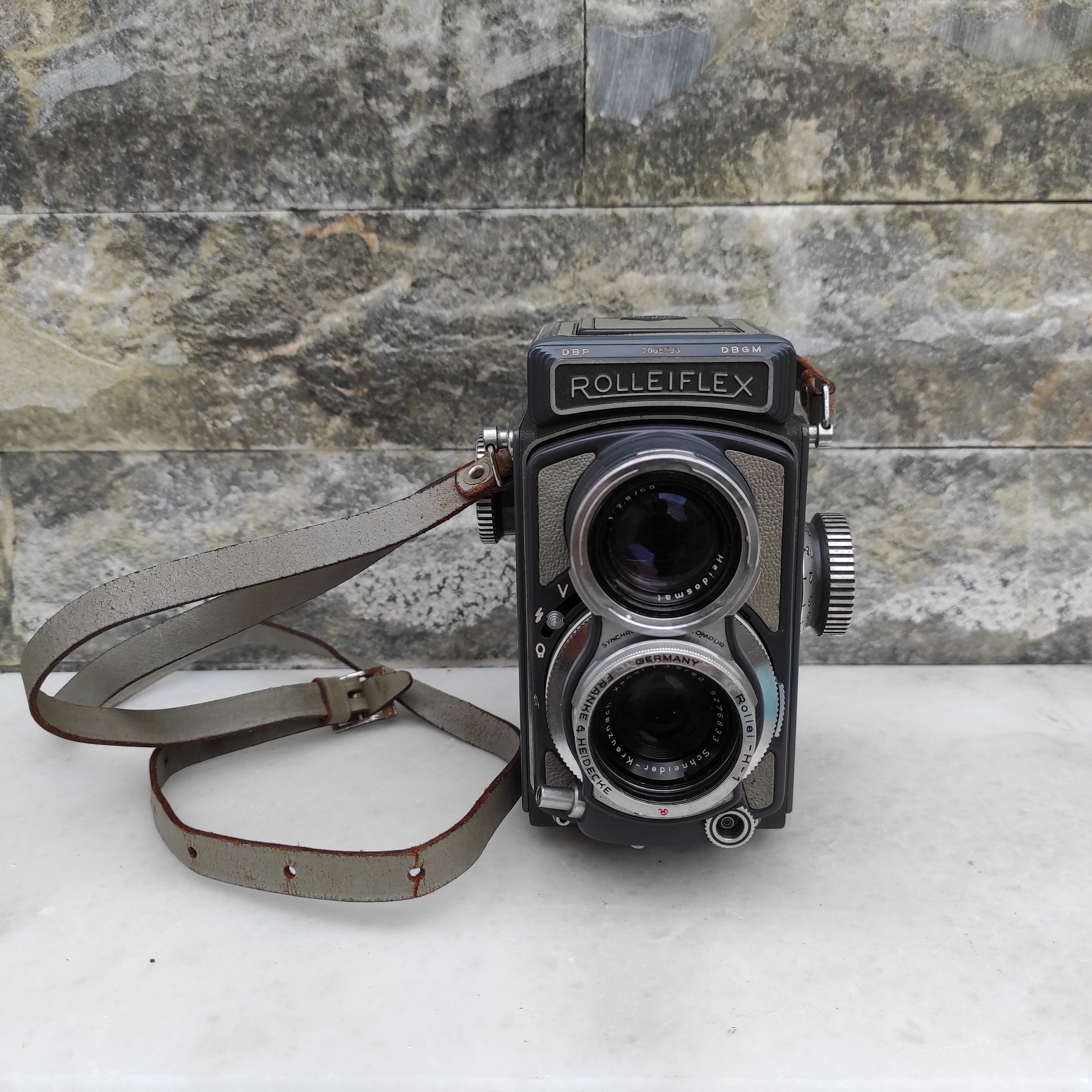 Buy Rolleiflex TLR Film Camera Heidosmat 60mm F2.8 Lens With Case