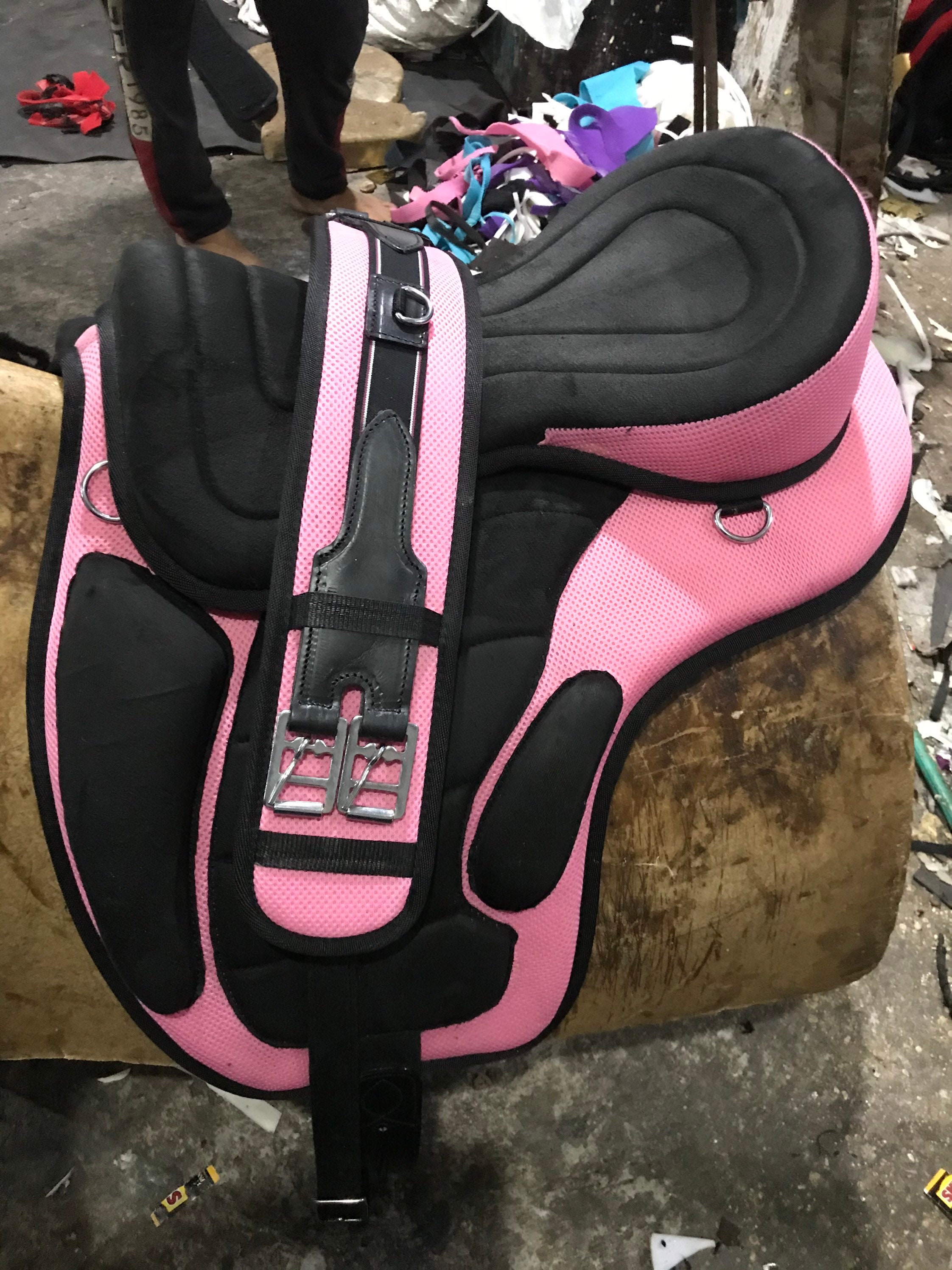 Treeless English Saddles for sale Only 4 left at 70