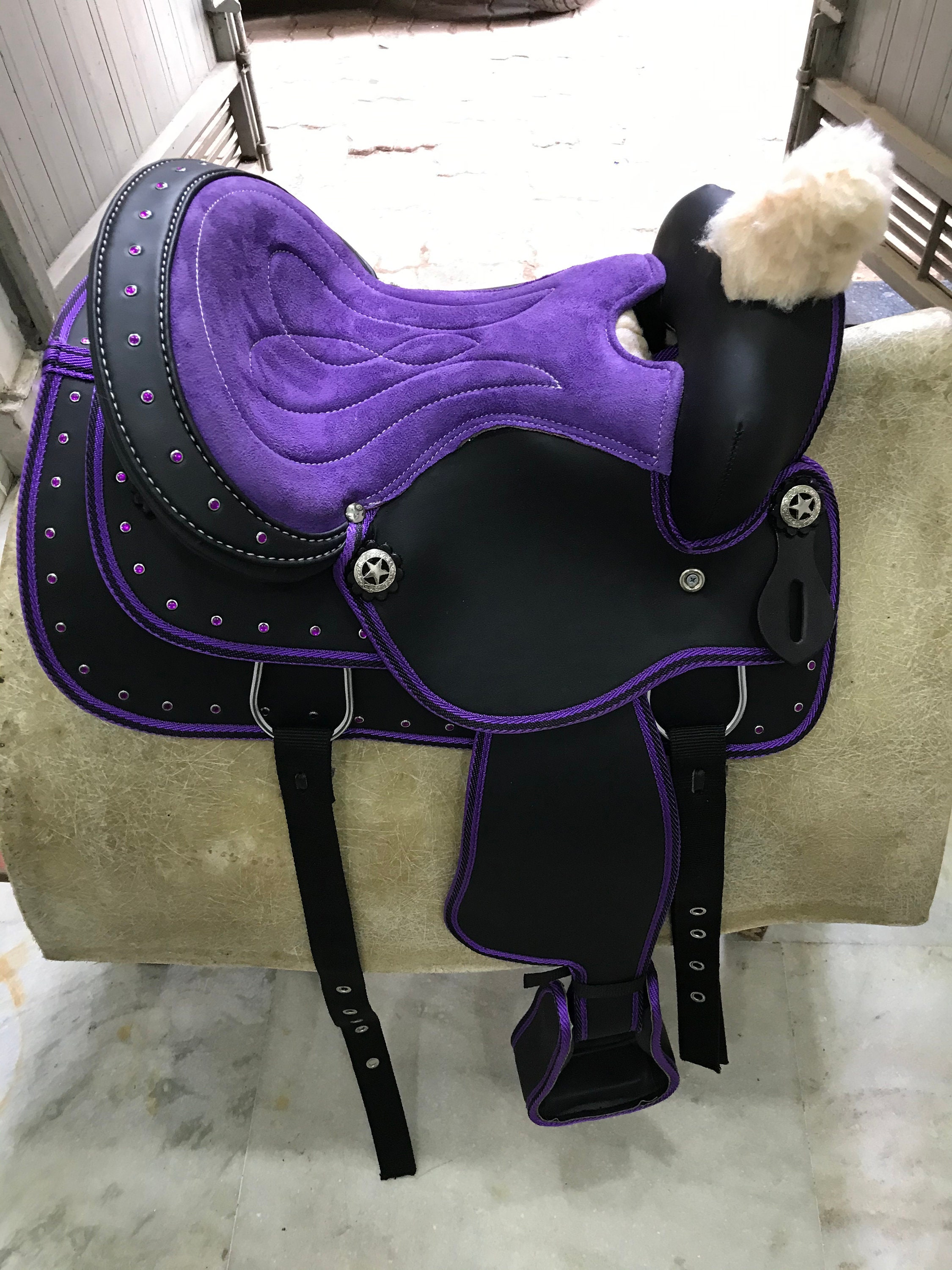 Western Saddle Synthetic Silver Paches Black free with Attractive Accessories 
