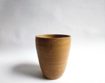 Pot à plantes percé beige orangé - Céramique