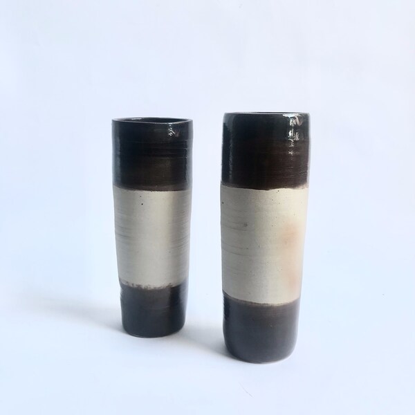 Vase fin bicolore (à droite) - Céramique