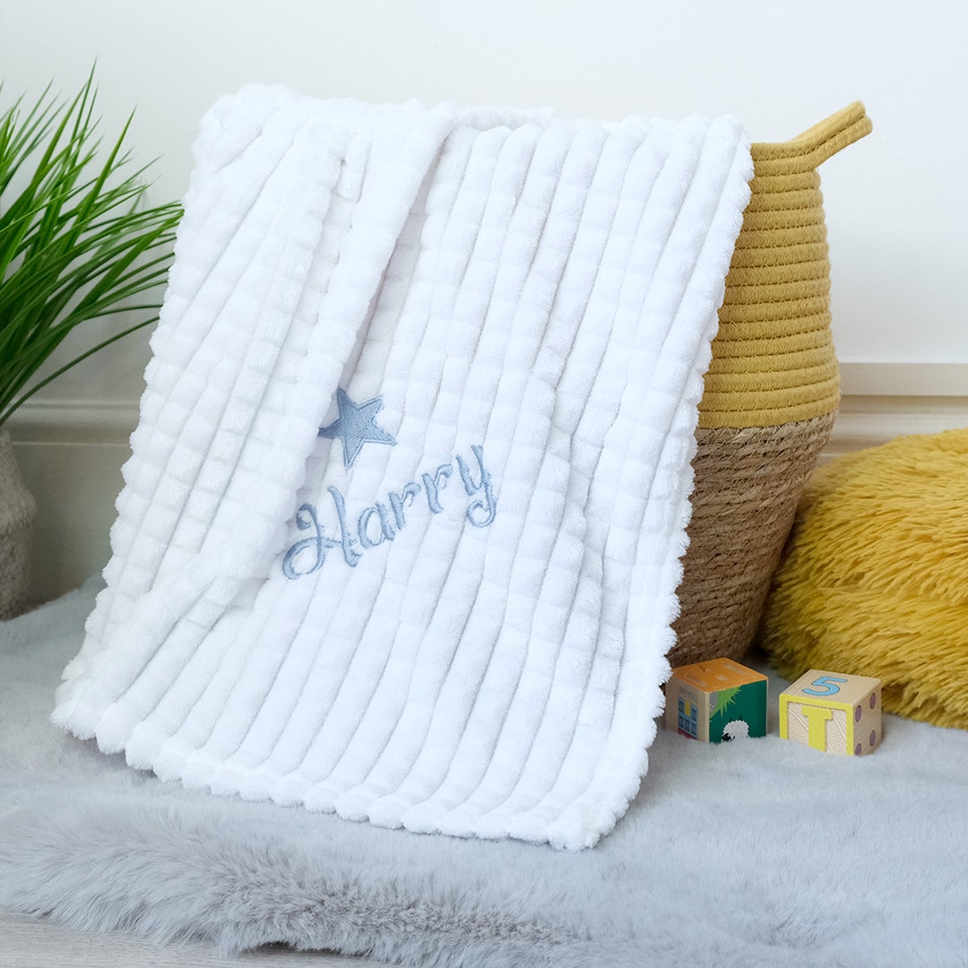Personalised White Embossed Baby Blanket with Star Etsy.de