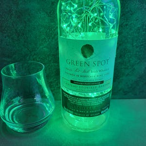 GREEN SPOT Irish Whiskey Lamp - Choose Light Color - Irish Whiskey LED Lamp - Bar Decor