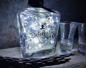 Lámpara de botella de tequila Don Julio 70 – Decoración LED para licores