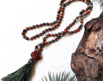 Mala 108 beads knotted necklace, meditation beaded necklace with tassel, Indian Agate and Carnelian mala, Gift for yoga friend