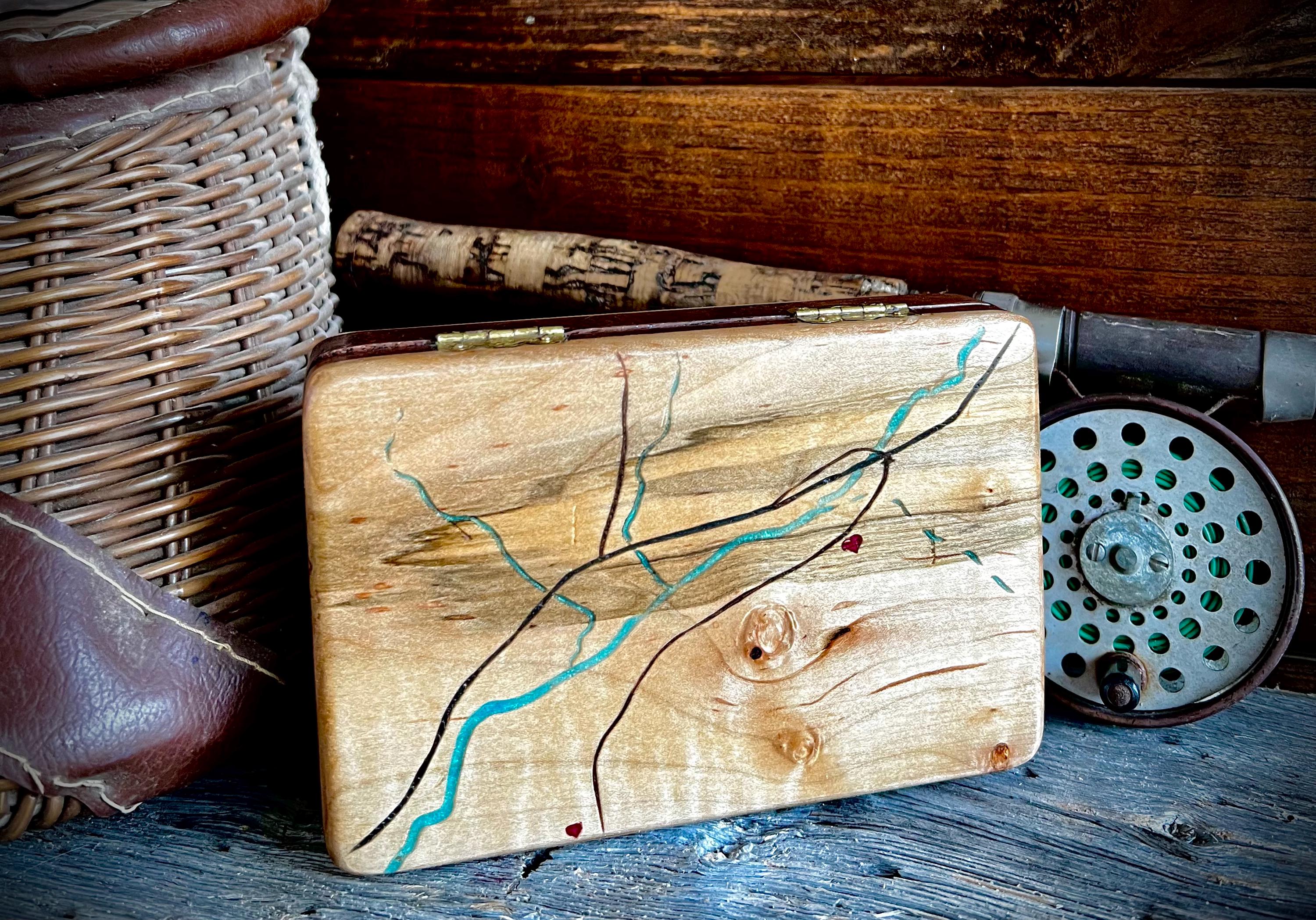 Boîte à Mouches De Pêche Sur Mesure - En Bois De Noyer - Artisanale - Neuve