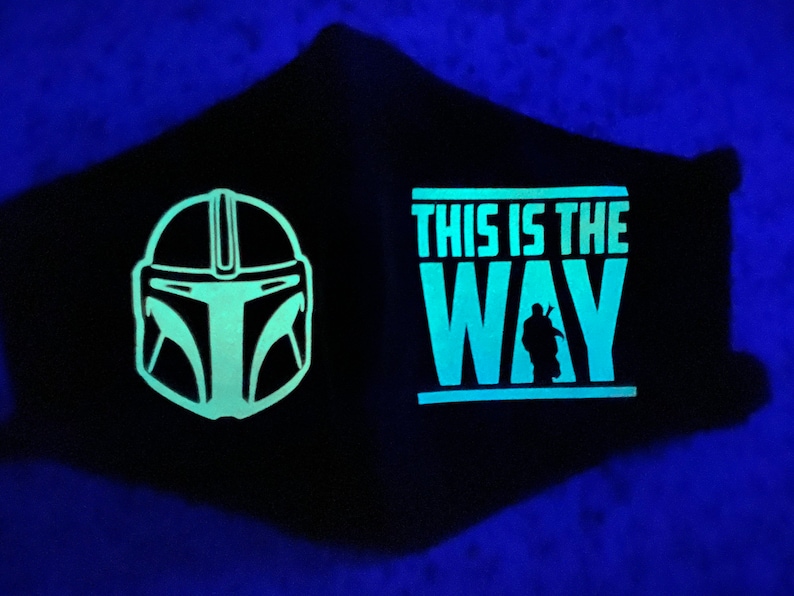 glow in the dark mandalorian