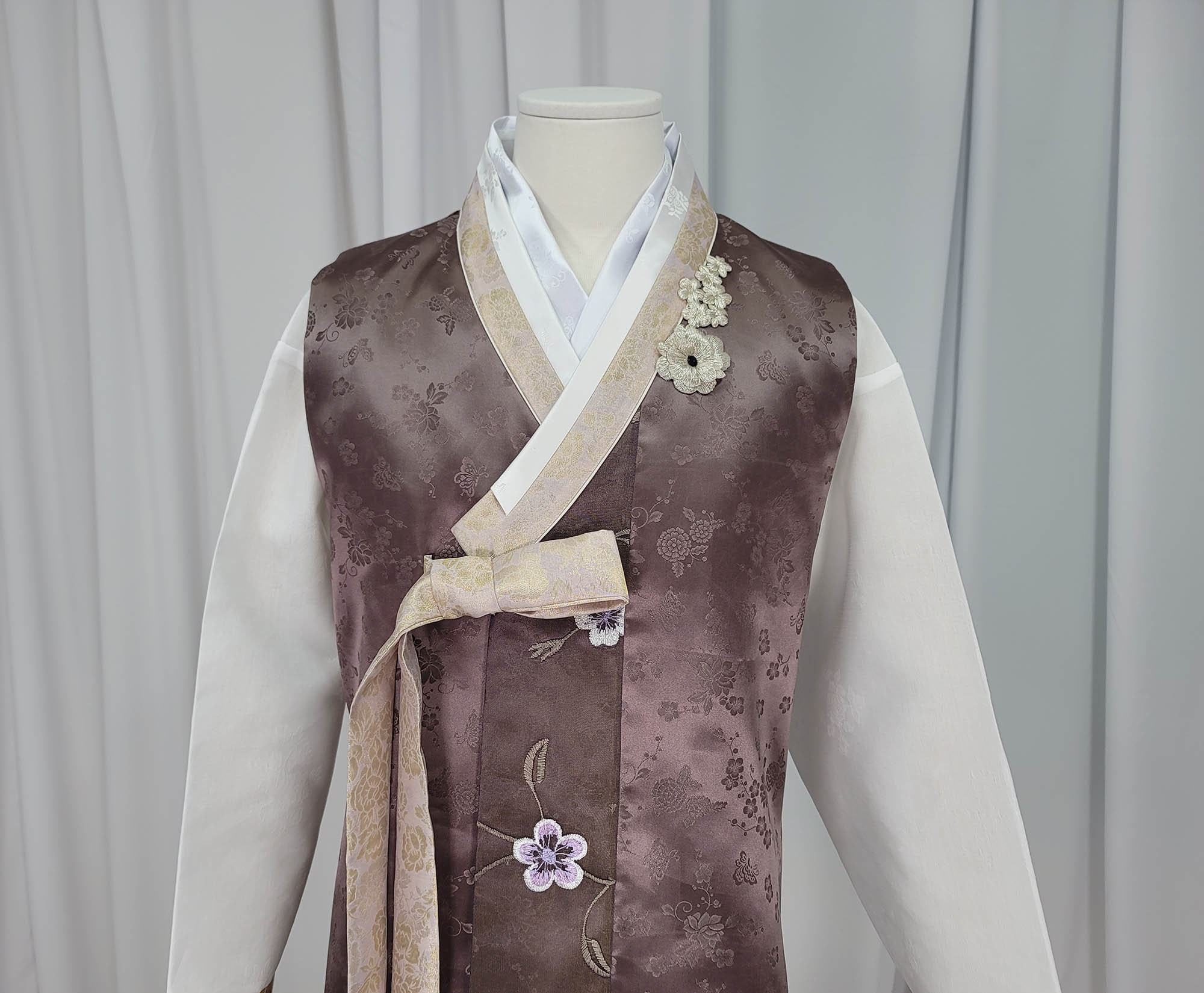 what to wear to a persian wedding