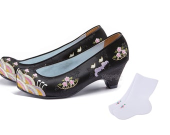 Women Hanbok Shoes Socks Package Korea Traditional Hanbok Dress 3cm /  5cm heel Wedding Birthday Ceremony Black Embroidery sh09