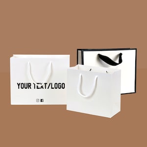 Logo personalizzato Boutique Sacchetti di carta Borse per la spesa con manico Borsa per vestiti Borsa per merce Borsa per vendita al dettaglio Borsa per regali per feste Borsa per matrimoni Riciclabile
