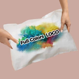 50-1000 pezzi Buste postali in polietilene bianche personalizzate Stampa del logo a colori Adesivo Autosigillante Sacchetti per la spedizione estremamente leggeri