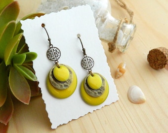 Boucles d'oreilles originales jaune et bronze