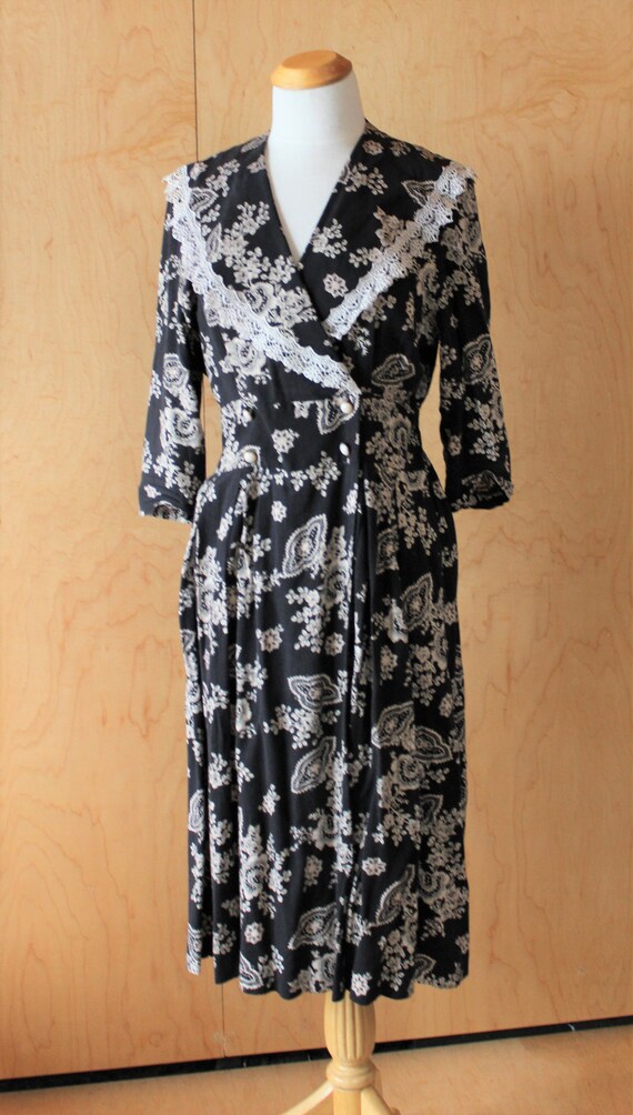 Perfect 90s black and cream day dress - size LARGE