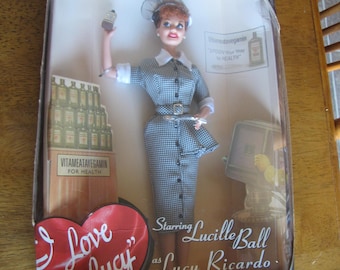 NEAR MINT Vintage Barbie in I Love Lucy Italian Movie Wine Making