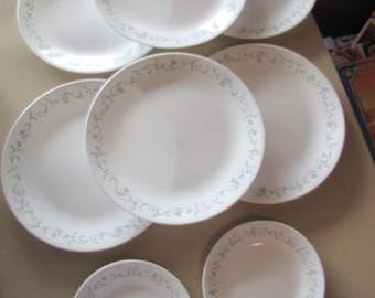 Corelle Country Cottage 6-Dinner Plates 2-B&B/Dessert plates