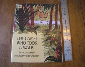 The Camel Who Took A Walk by Jack Tworlov, Trumpet Club Special Edition, Paperback 1992