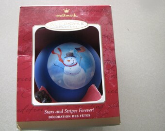 Keepsake Ornament, Stars and Stripes Forever, 2001