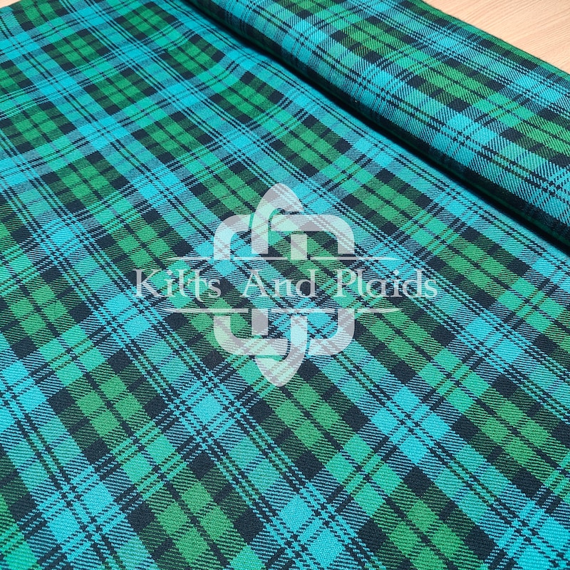 Campbell Faded Tartan Crest Wall Hanging Banner - Wood Pole
