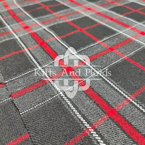Spirit of Fox Tartan-Stoff - Selbstgesponnener Tartan-Stoff aus 100% Acryl - Maschinenwaschbar - 134 cm Breite - Laufmeter - Kilt-Herstellungsstoff